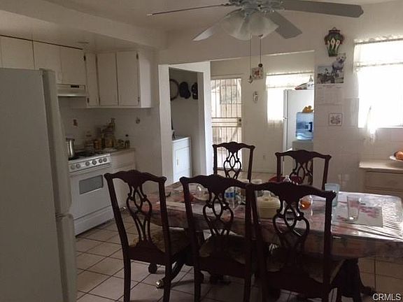 5th image of 1428 N Raymond Ave