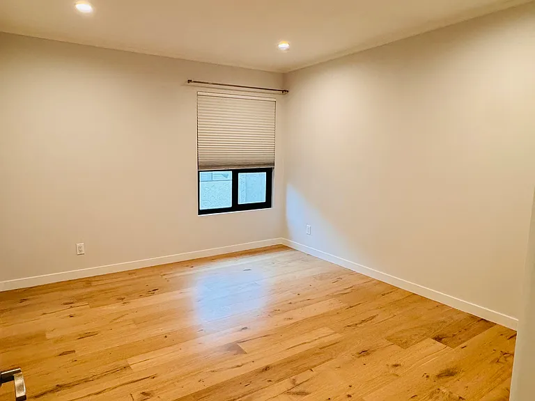 1714 Stoner Ave #7 — Photo 16