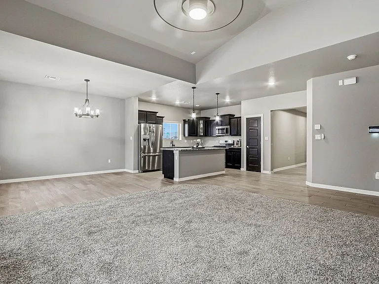 10155 Hueco Junction Rd — Photo 17