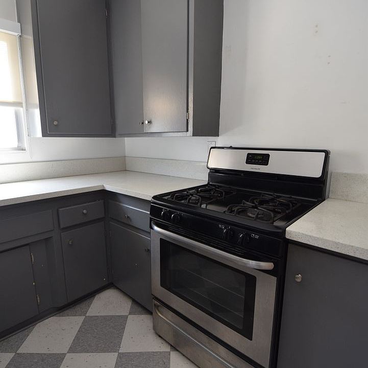1st image of 1846 10th St #18190737