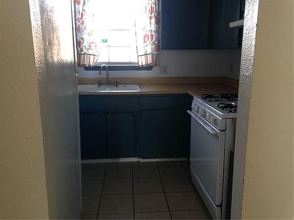 5th image of 4714 Frankfort Ave