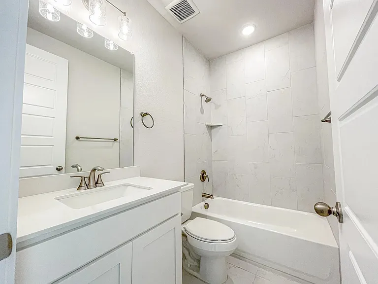 961 Tesslynn Ave — Photo 10