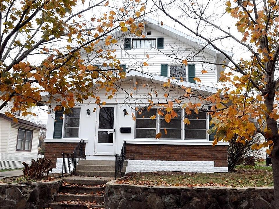 1st image of 816 N 12th St
