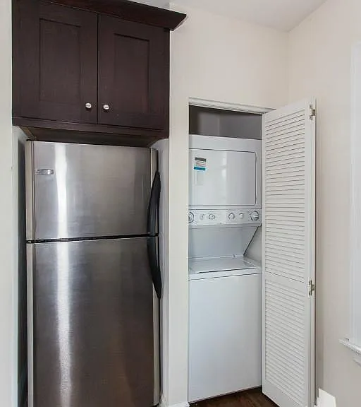 3802 N Sheffield Ave #1W — Photo 10
