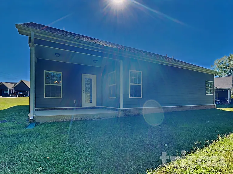 831 Ellyson Dr — Photo 16