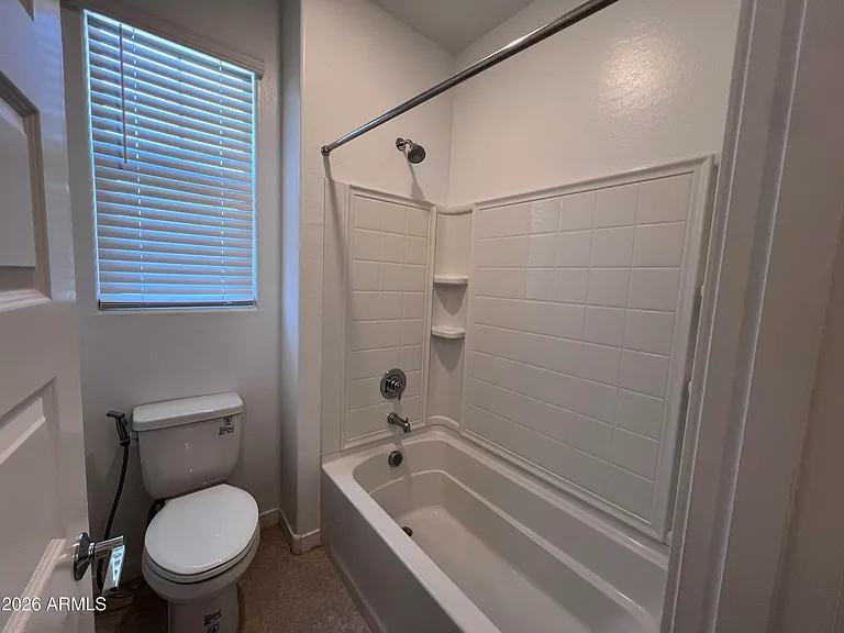 1165 E Thompson Way — Photo 18