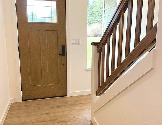 Entry & stairs