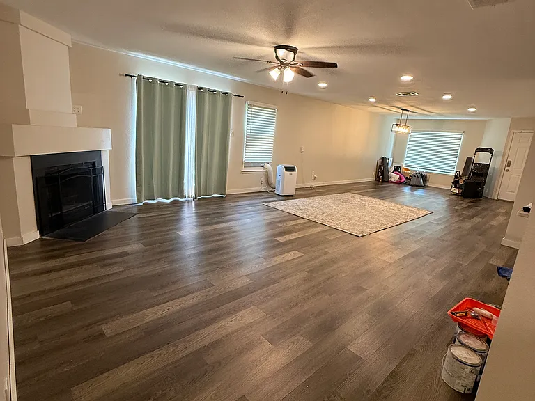 9142 Village Brown — Photo 6