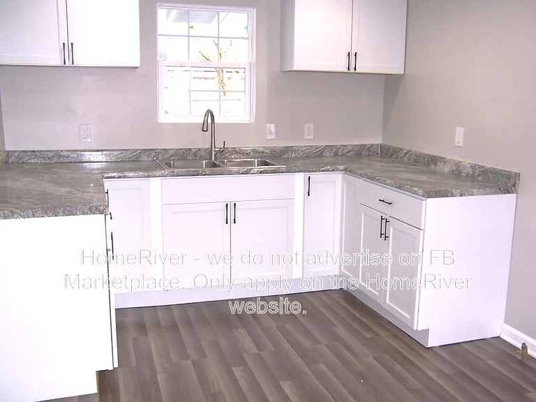 312 Woodrow Ave — Photo 10