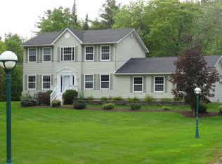 17 Lower Cross Rd, Hudson, ME 04449