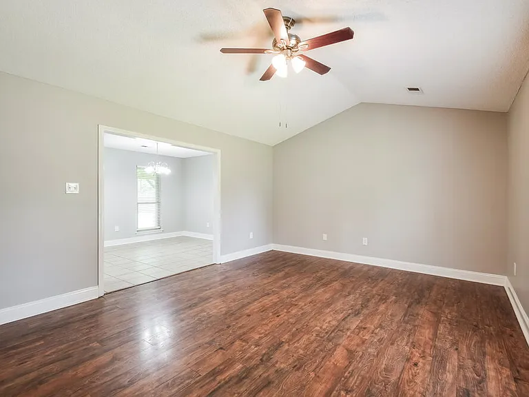 2621 Pintail Dr — Photo 4