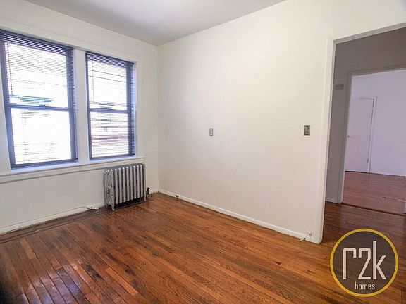 5th image of 45-39 42nd St #3G