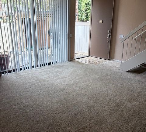 3rd image of 536 Woodside Oaks APT 1