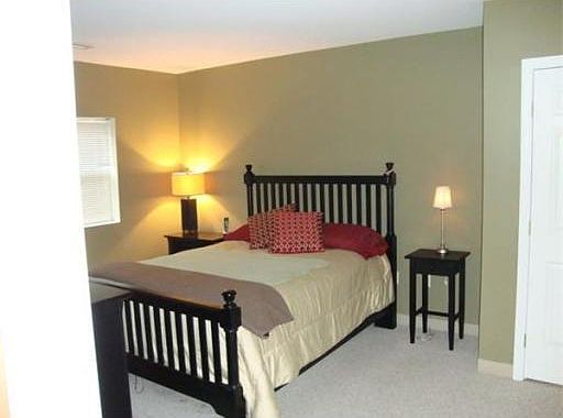 5th image of 140 Railroad Ave APT B108
