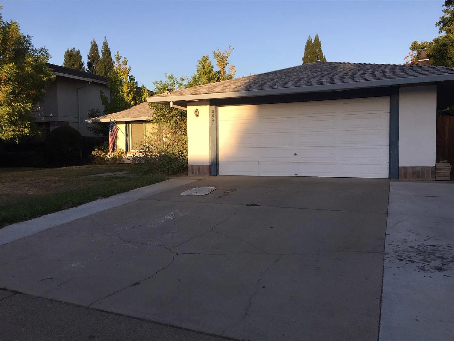 8027 Garry Oak Dr photo 1
