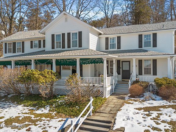 2nd image of 502 Gravel Pond Rd