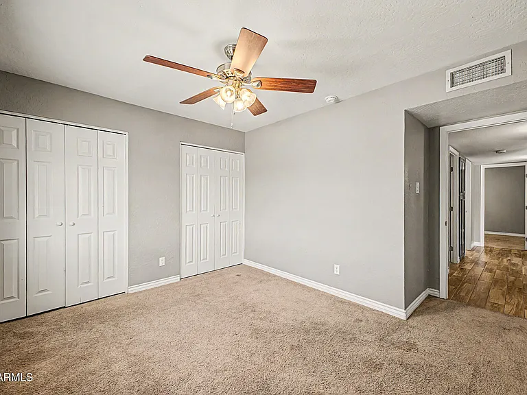 1340 E Donner Dr — Photo 23
