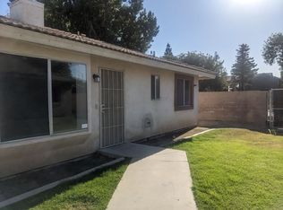 2720 Gosford Rd #A-D, Bakersfield, CA 93309