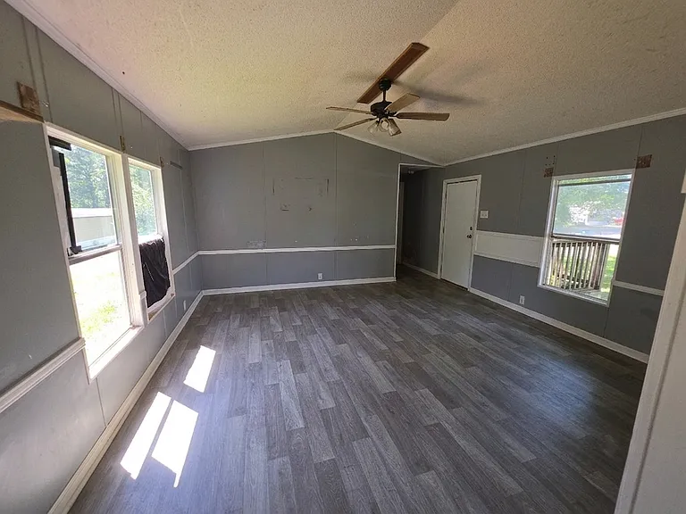 Swan Lake - Rent to Own — Photo 30