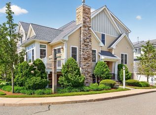 107 Boatwrights Loop, Plymouth, MA 02360