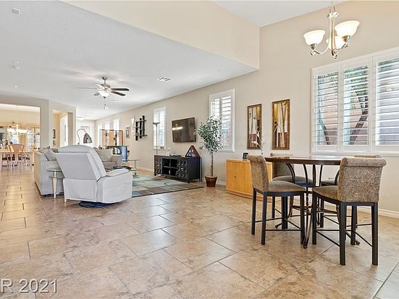 5th image of 2641 Bad Rock Cir