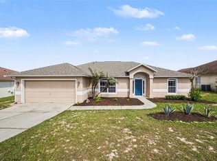 1011 Bluegrass Dr, Groveland, FL 34736