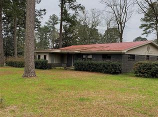 218 Pine Ter, Center, TX 75935