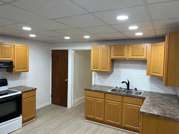 513 W Market St, Orwigsburg, PA 17961