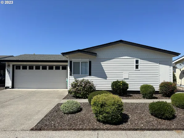 16500 SE 1st St Unit 101, Vancouver, WA 98684