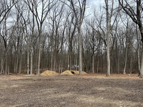 335 Addisson Dr, Glen Burnie, MD 21060