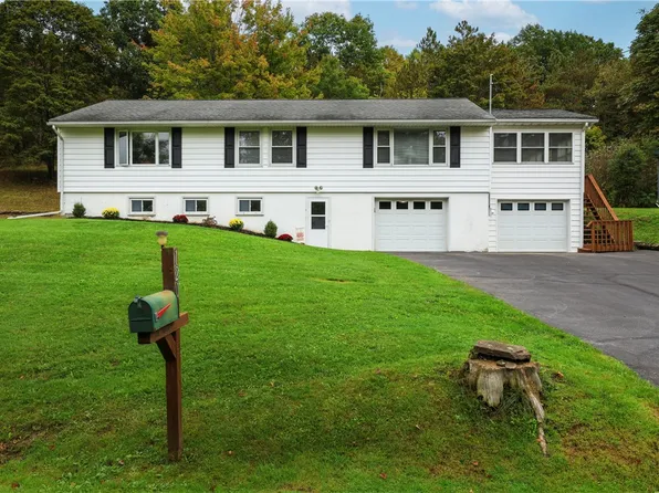 120 Bowman Hill Ter, Horseheads, NY 14845