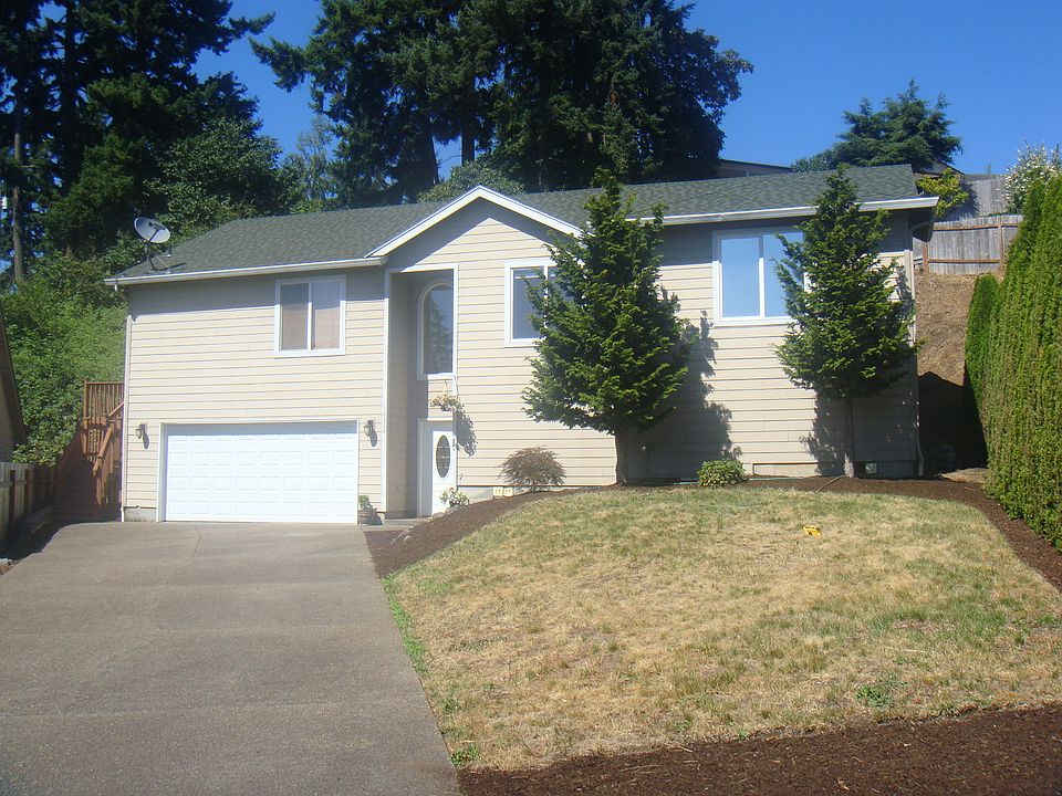 1st image of 10208 NE 20th Cir