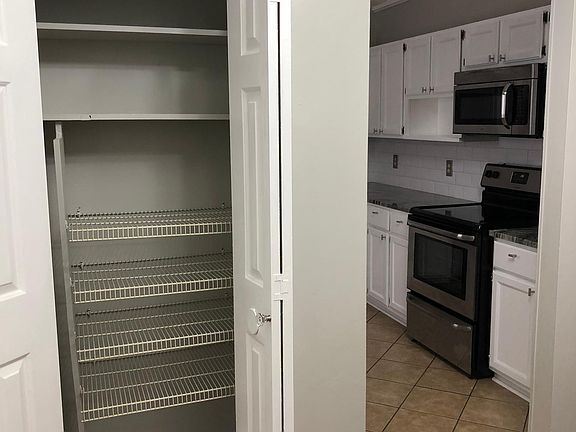 5th image of 8500 Olde Colony Trl APT 7