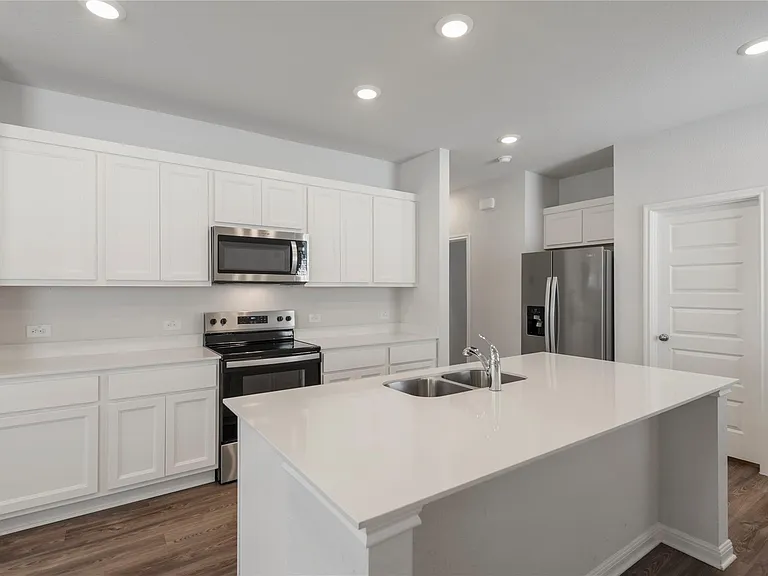 1212 Wild Leaf Way — Photo 4