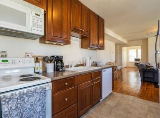 209 W Main St FLOOR 2, Collegeville, PA 19426