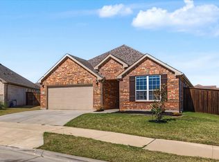 5949 Silverhollow Dr, Fort Worth, TX 76137