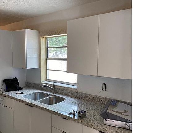 3rd image of 20686 NW 38th Ave