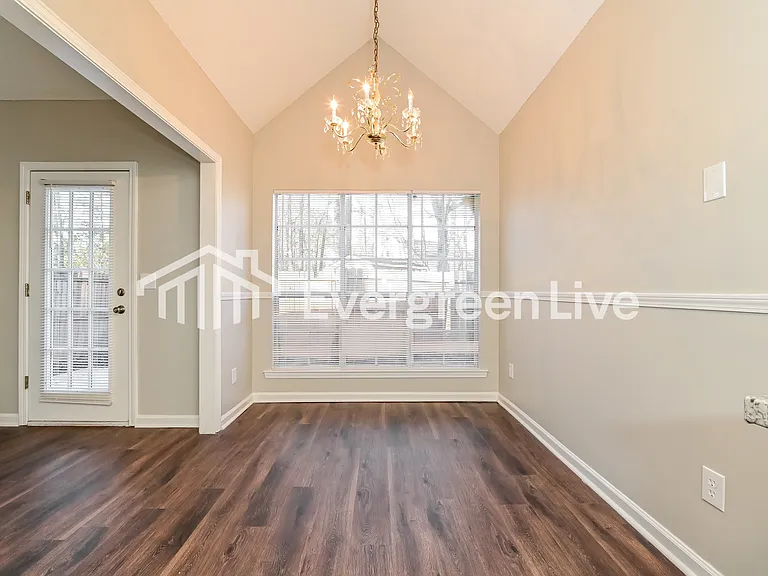 3431 Hollow Oak Dr — Photo 5