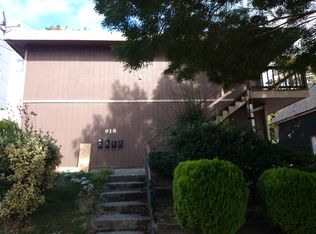 918 29th Ave S, Seattle, WA 98144