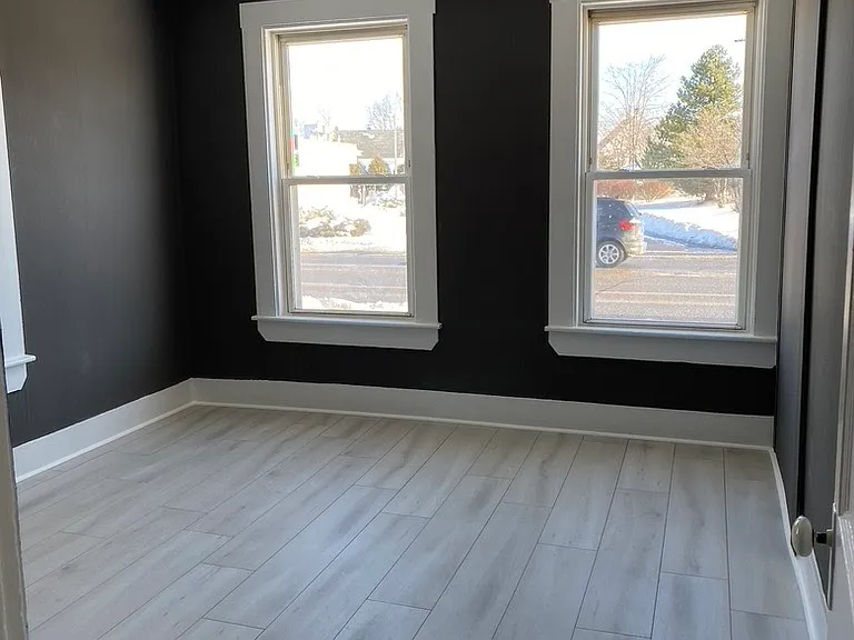1003 Main St #A — Photo 5