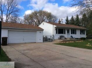 6166 Morgan St, Lansing, MI 48911