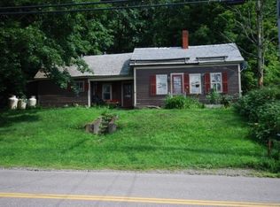 422 Maple St, Stowe, VT 05672