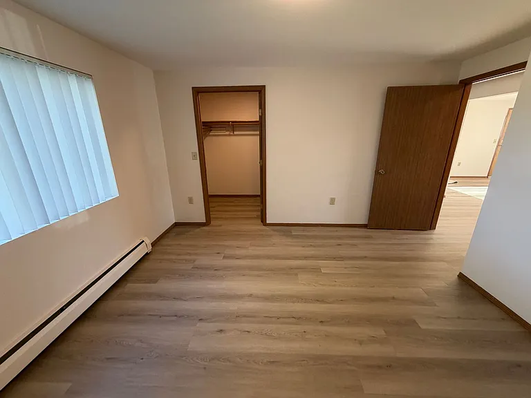 2677 Humboldt Rd — Photo 6