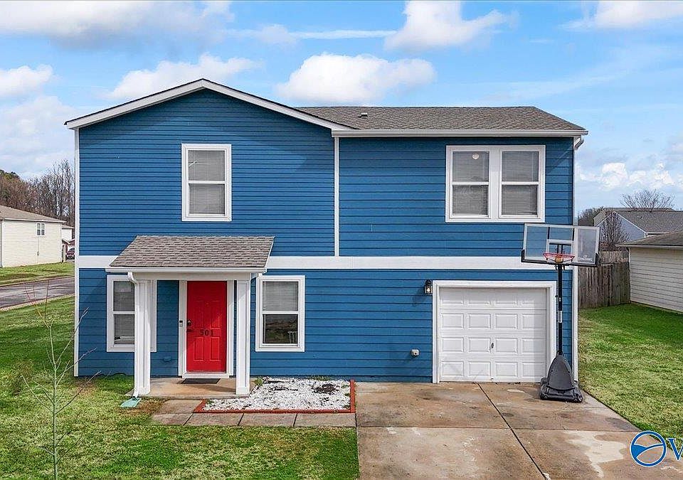 1st image of 301 Kenneth Blvd NW