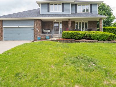 10490 Elmcrest Dr, Clive, IA, 50325