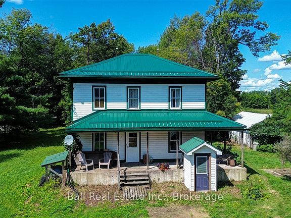 3rd image of 1607 The Ridge Rd