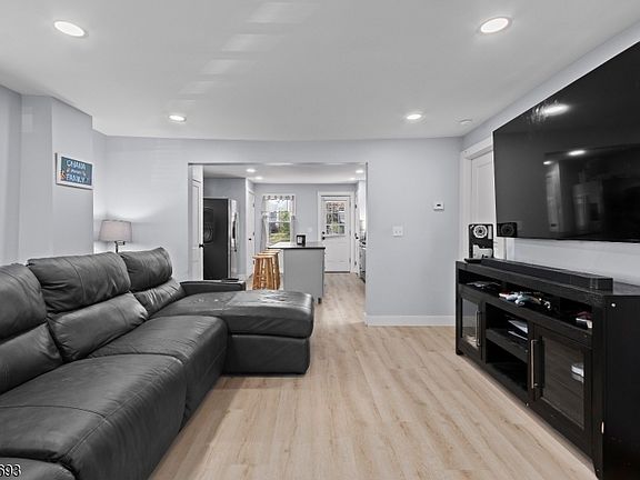 3rd image of 22 Decatur St #22