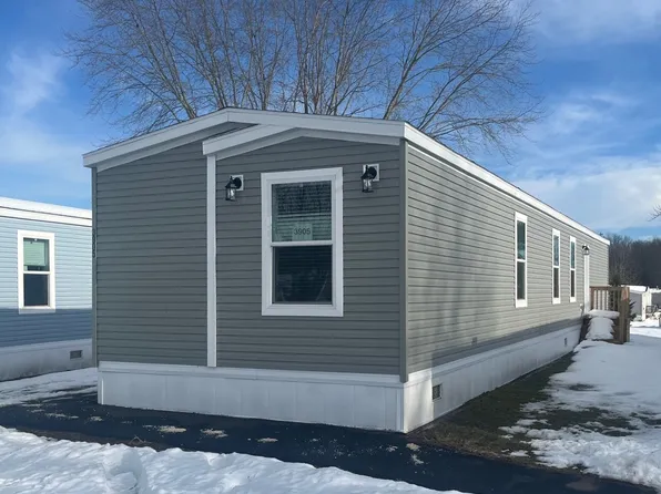 3905 Burdett Ct #3905, Liverpool, NY 13090