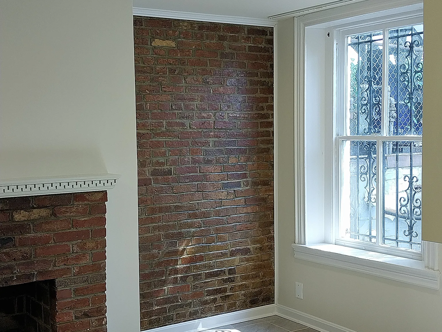 1 bed, 650 sqft, $2,100 — Photo 3