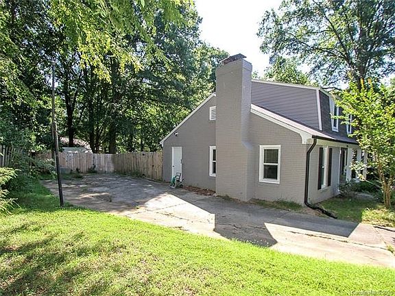 3rd image of 9323 Sardis Forest Dr #7